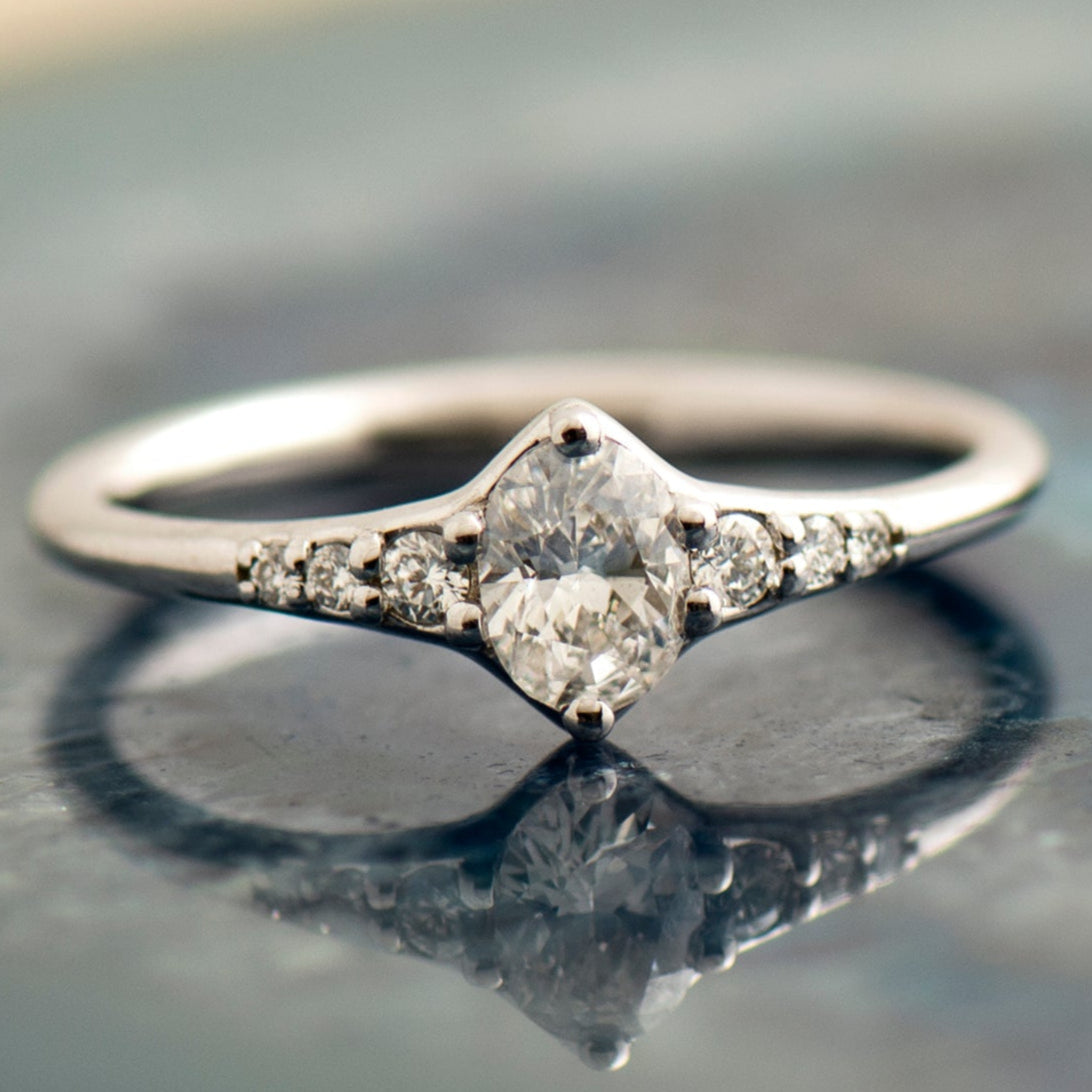 Diamond Engagement Oval Lady's Slipper Ring Tapered Oval Ring