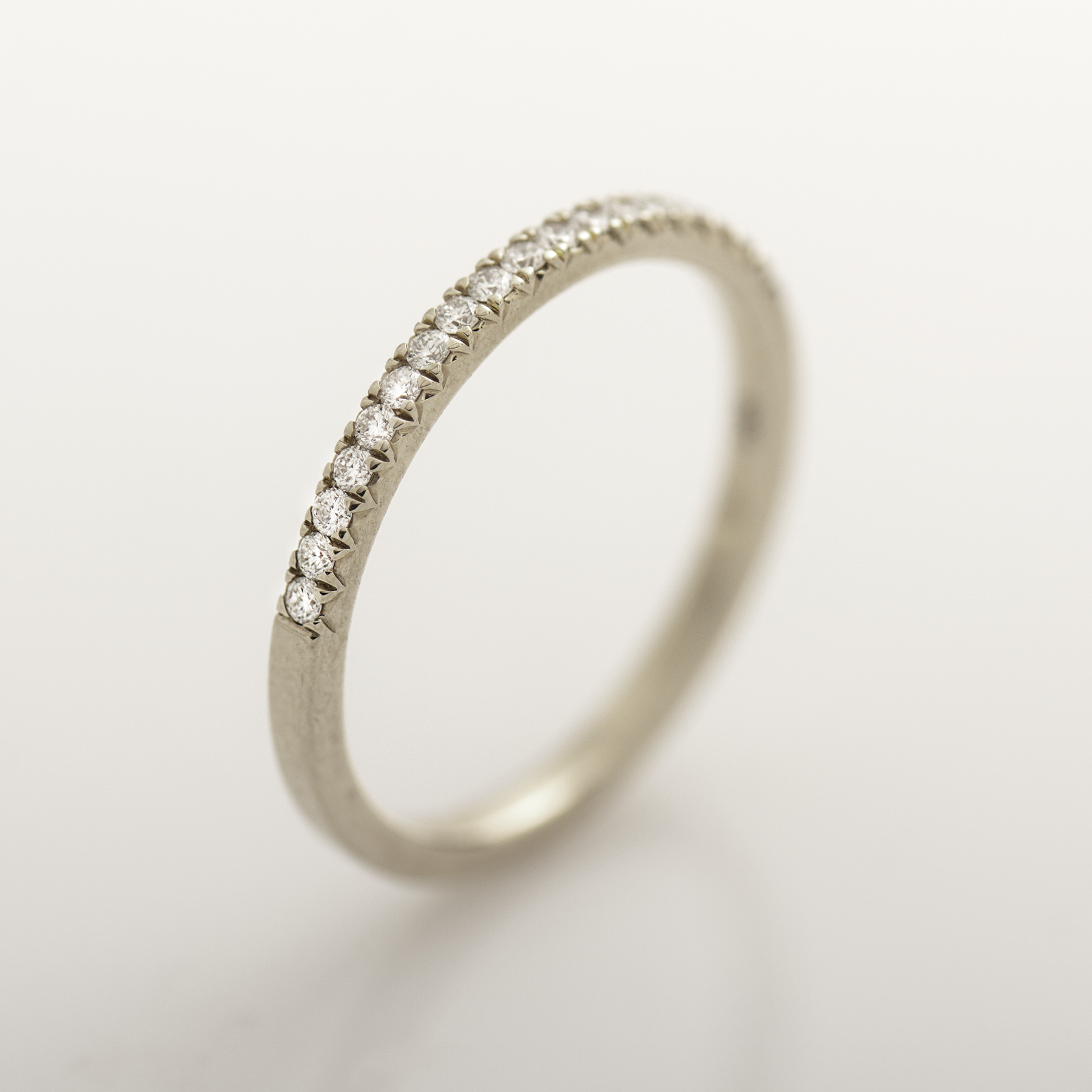 1.7mm Thin Pave' Ring