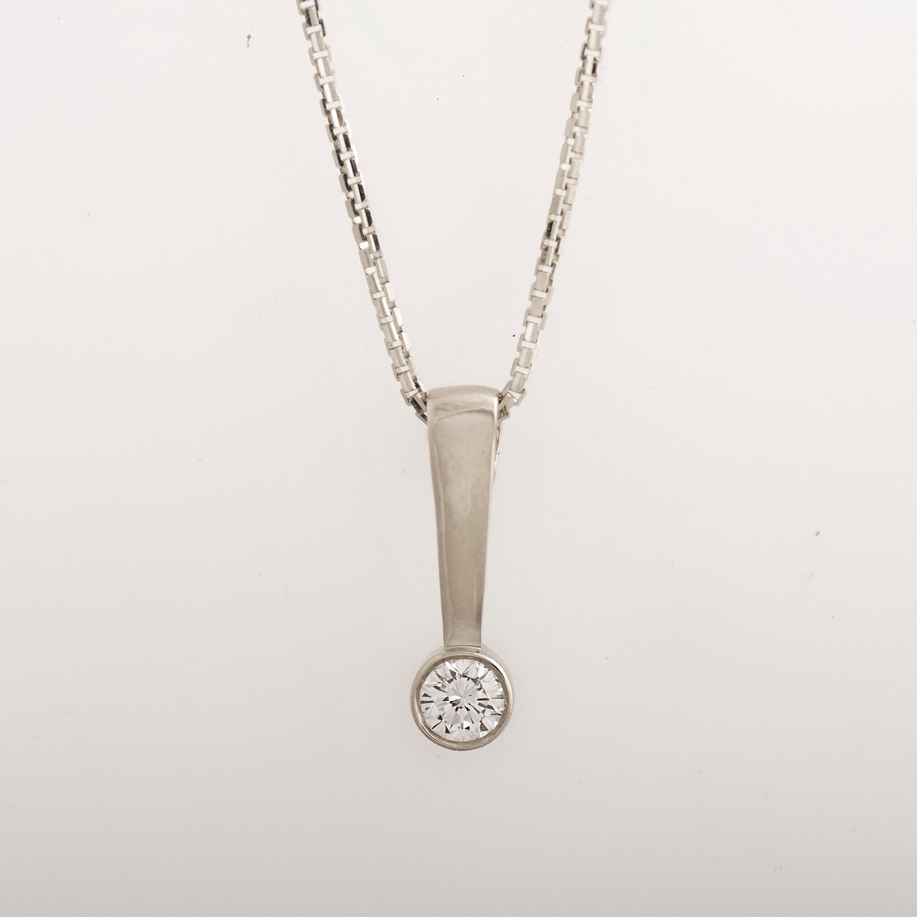 Classy Solitaire Necklace