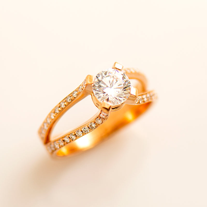 Halo Diamond Indian Style Engagement Ring – Mangalsutraonline