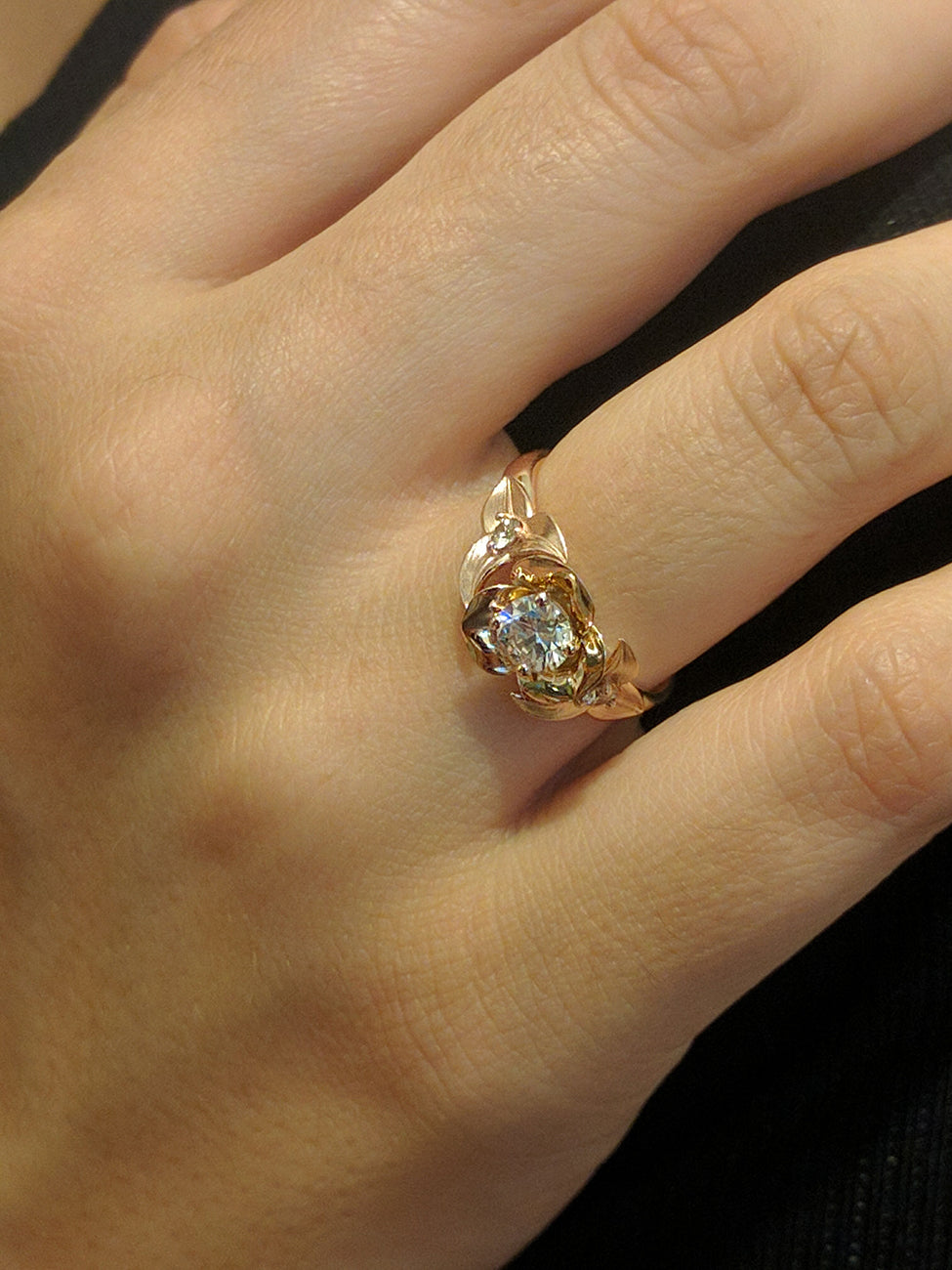 Flower & Leaves Diamond Ring